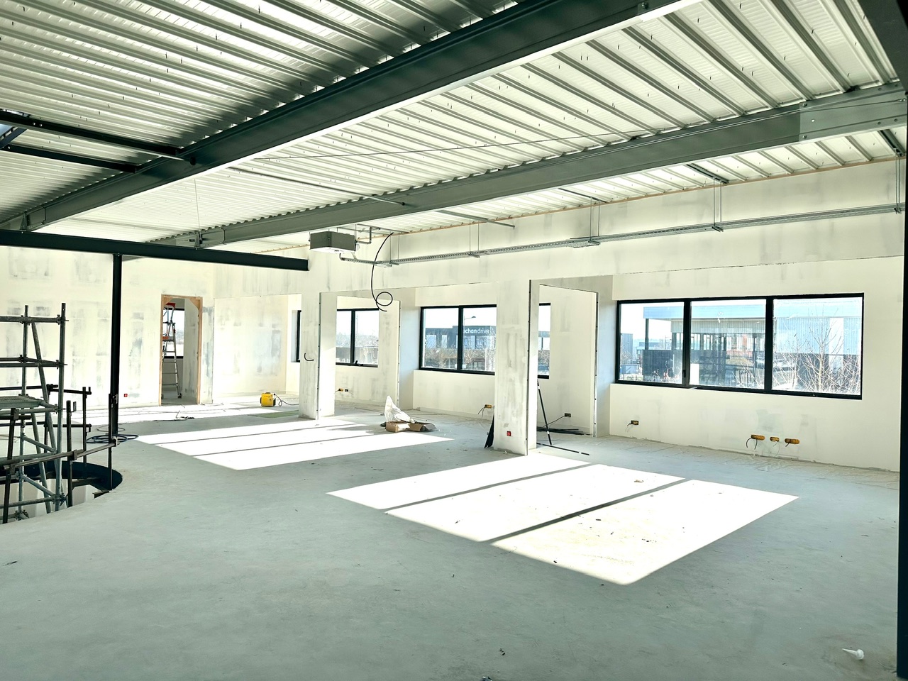 ITQ Security à Serris — Vue du plateau en cours de travaux