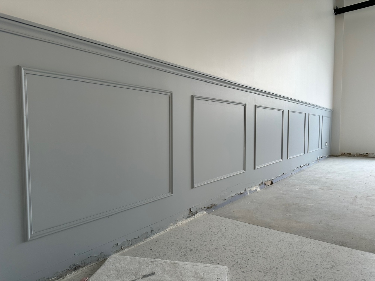 ITQ Security à Serris — Menuiseries décoratives et peinture